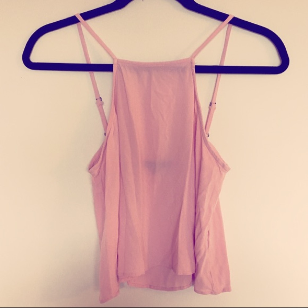 Flowy cropped baby pink Kendall and Kylie tank